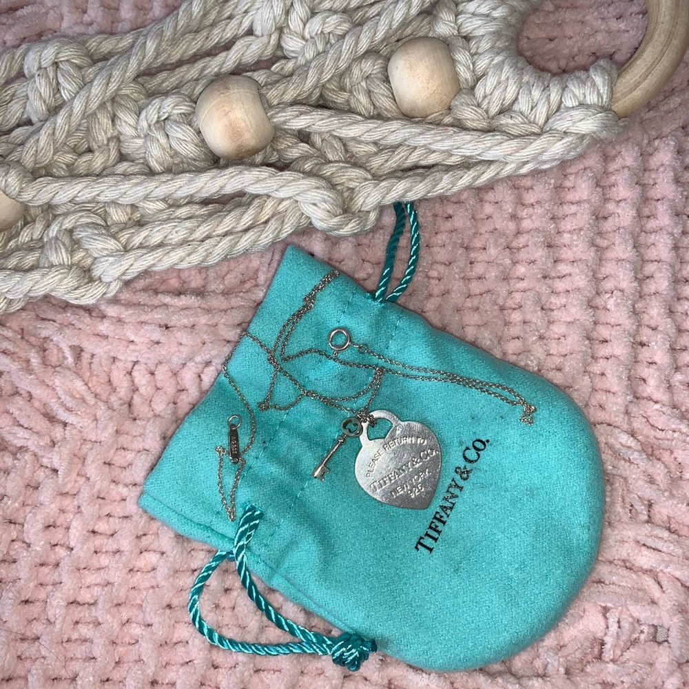 AUTHENTIC ‘TIFFANY & CO’ necklace